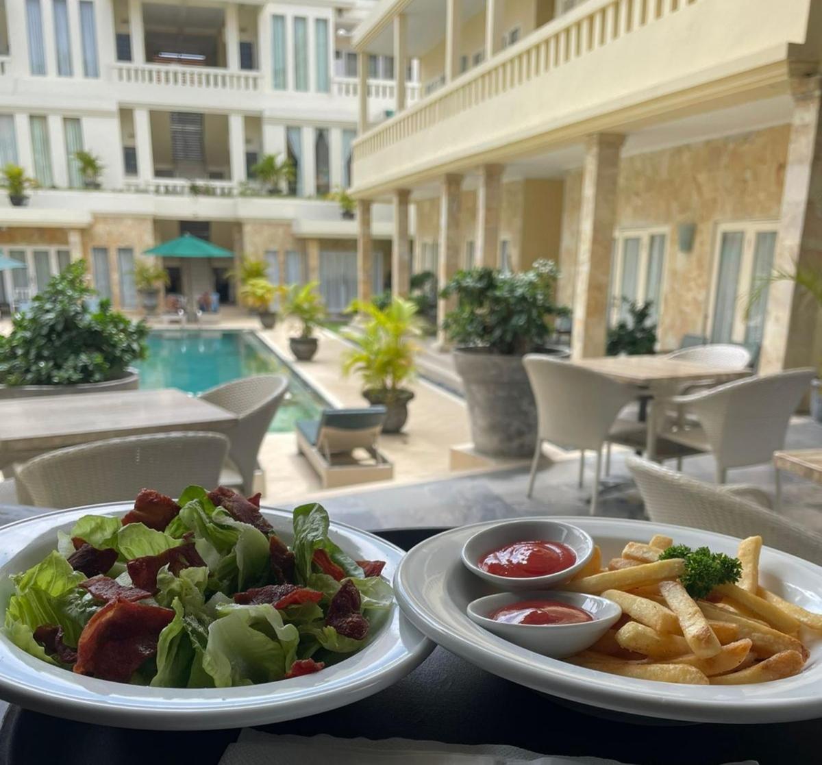 Bali Court Hotel & Apartment Легиан Екстериор снимка