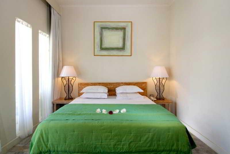 Bali Court Hotel & Apartment Легиан Екстериор снимка