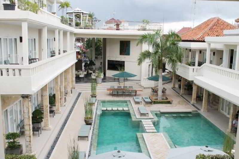 Bali Court Hotel & Apartment Легиан Екстериор снимка